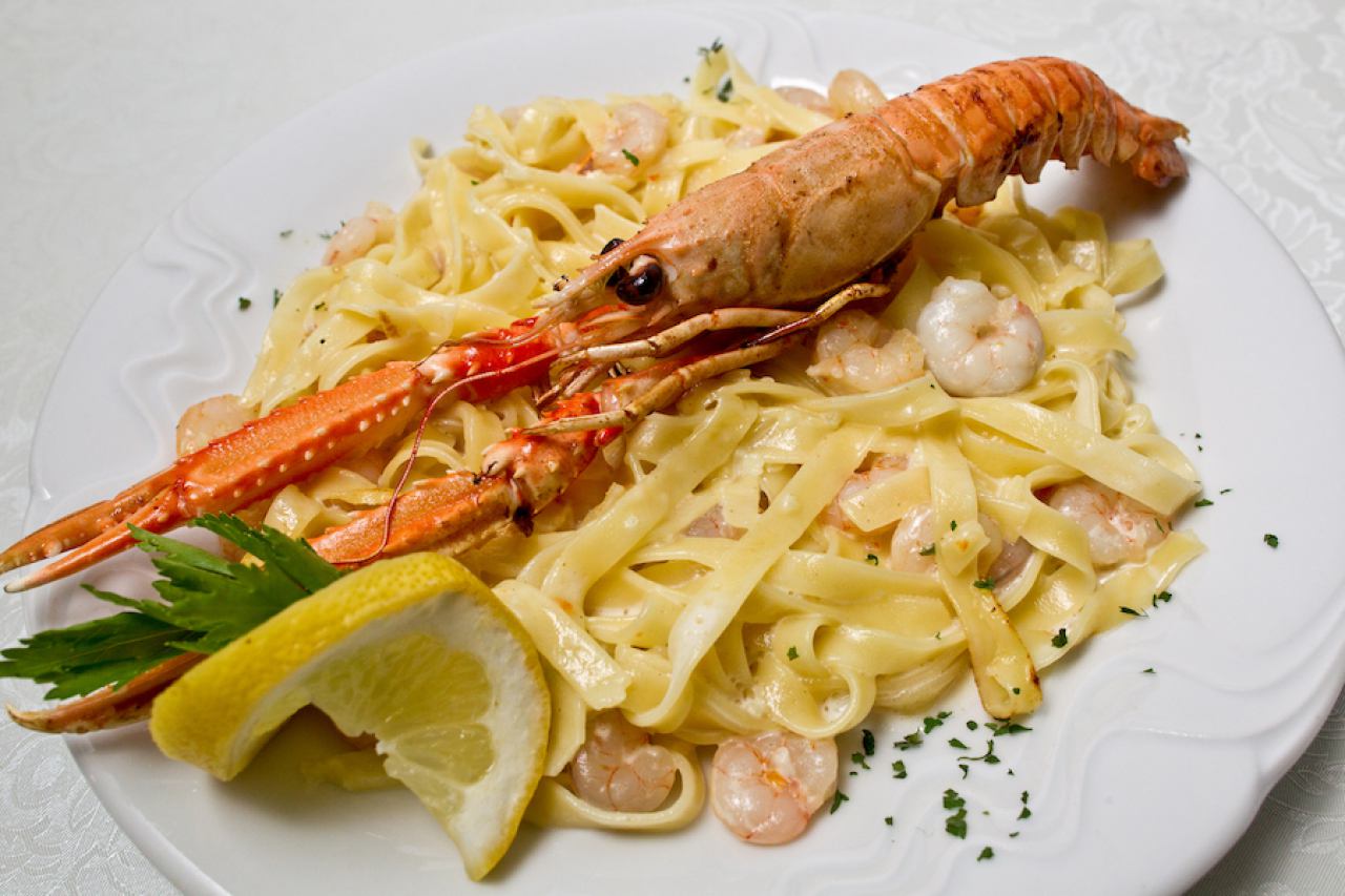 TJESTENINE I RIŽOTI / PASTA & RISOTTOS / PASTA & REISGERICHTE / PASTA & RISOTTI