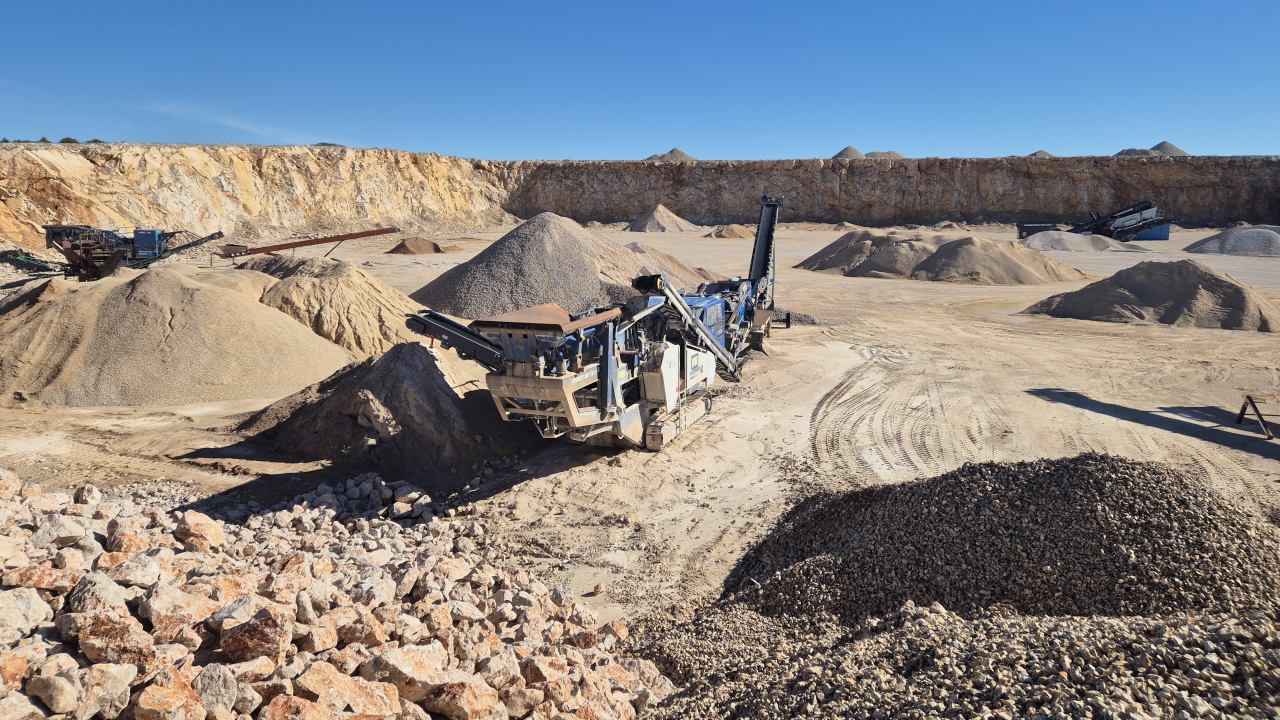 KAMENOLOM I BETONARA, CRES, LOŠINJ