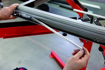 ODRŽAVANJE I SERVIS PVC STOLARIJE