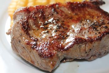 MESNI SPECIJALITETI / MEAT SPECIALTIES / SPECIALITA DI CARNE