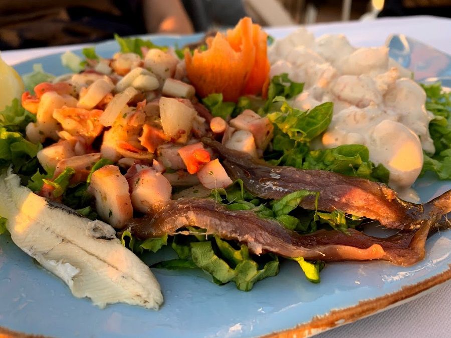 seafood rerstaurant