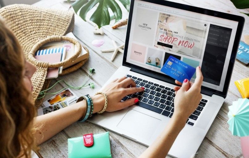 Online kupovina sve popularnija među Hrvatima: trećina Hrvata kupuje preko interneta